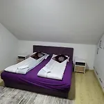 Amina * Sarajevo